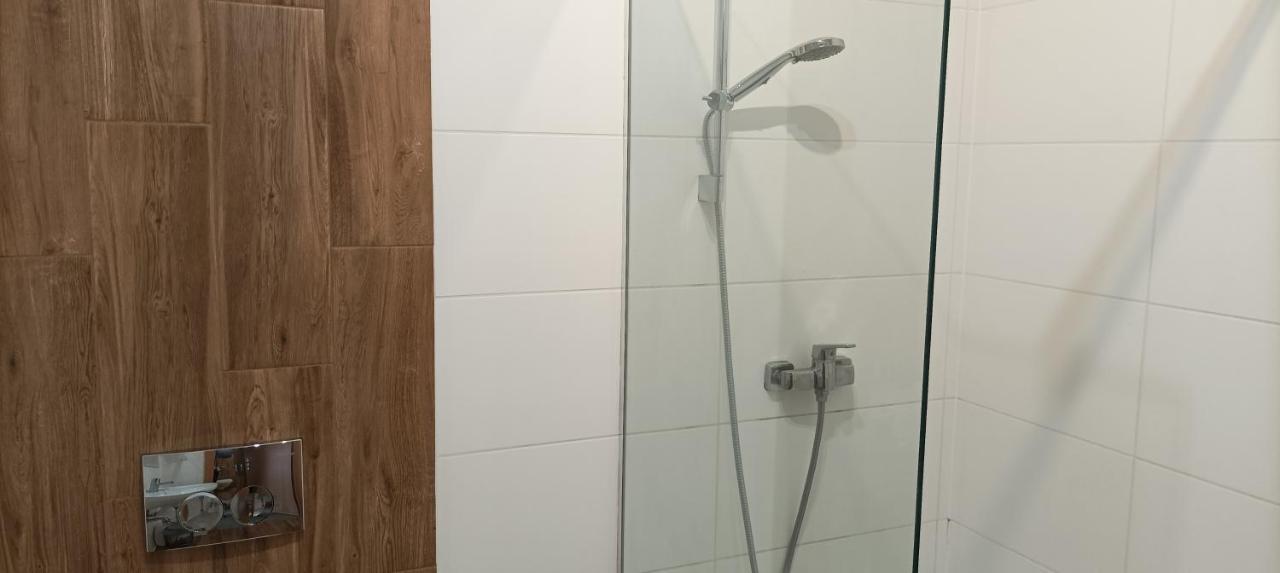 Hotel Przylesie Sieroslaw  Экстерьер фото